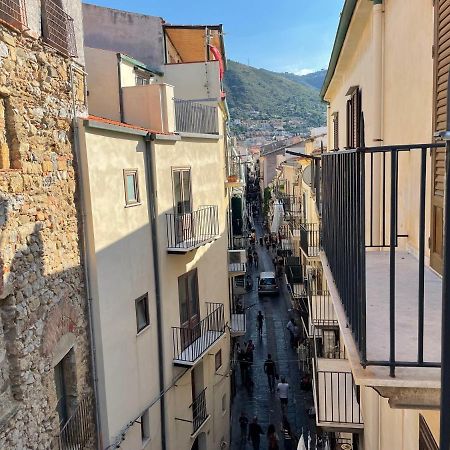 체팔루 Il Balcone Al Molo 아파트 외부 사진